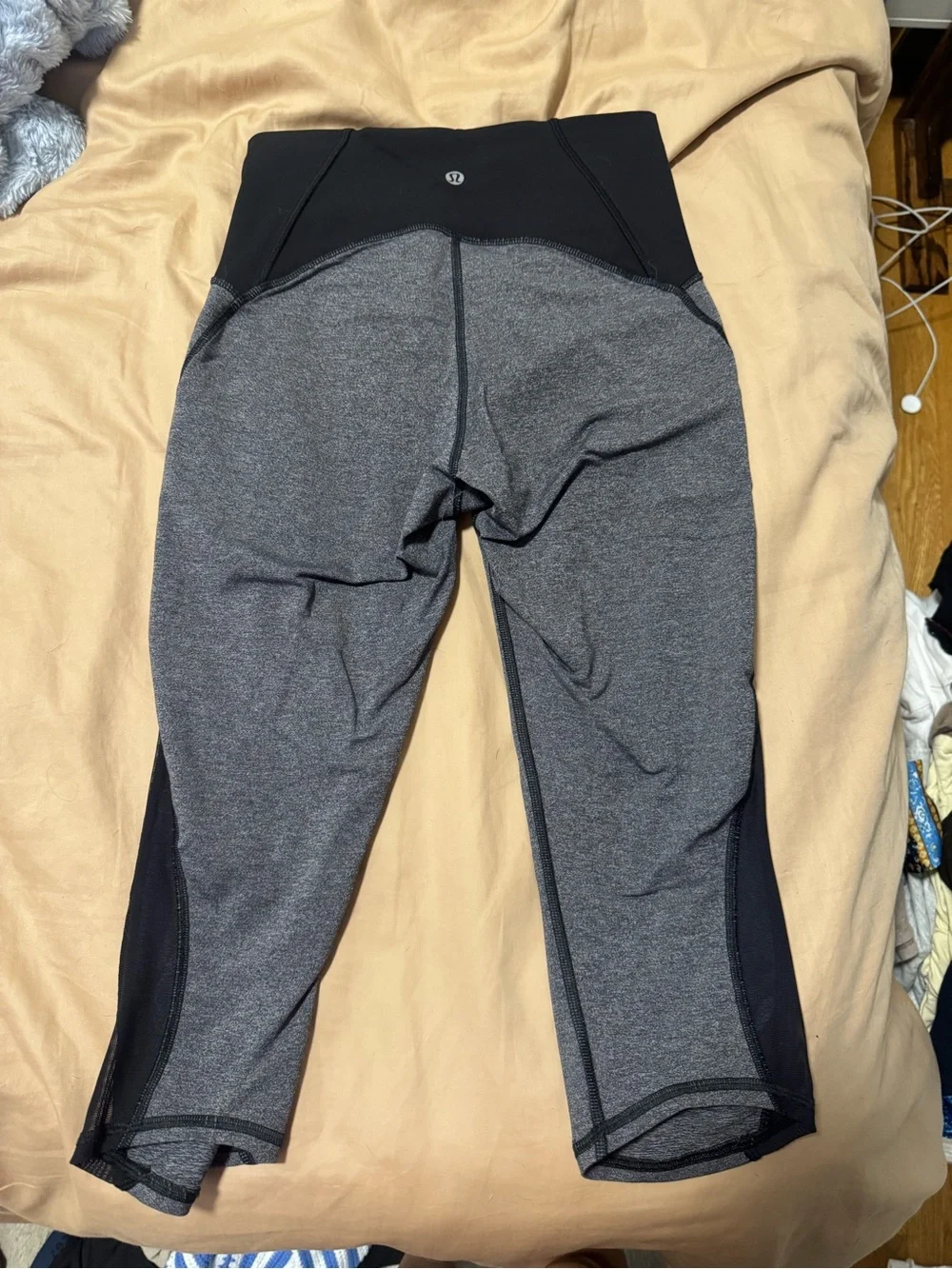 lululemon athletica Gray & Black High-Rise Cropped Leggings